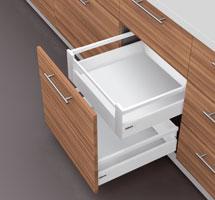 Inner pull-out with gallery - height C Product Description Space requirement - Inner pull-out with gallery - Back height C - Front piece, drawer sides and gallery made from epoxy coated steel (silk