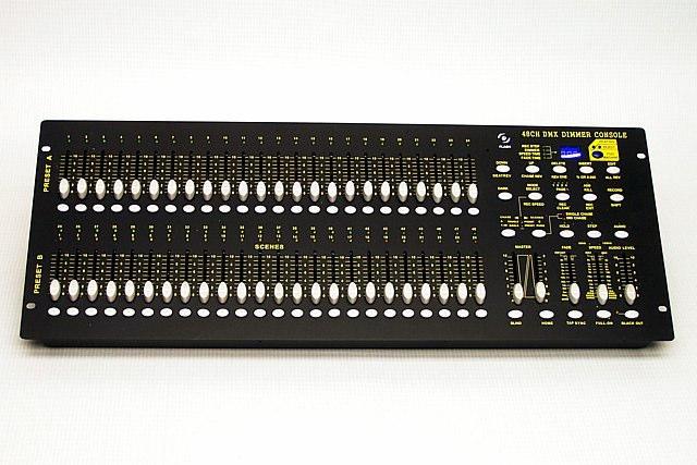 The console is provided with 48 channels DMX512 and MIDI standard, 96 programs can be programmed on 4 pages and the maximal number of steps doesn t