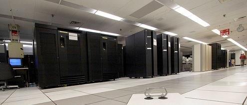 The Legacy Data Center Large (oversized) UPS Systems Large Power Distribution Systems N, N+1 UPS topologies Large
