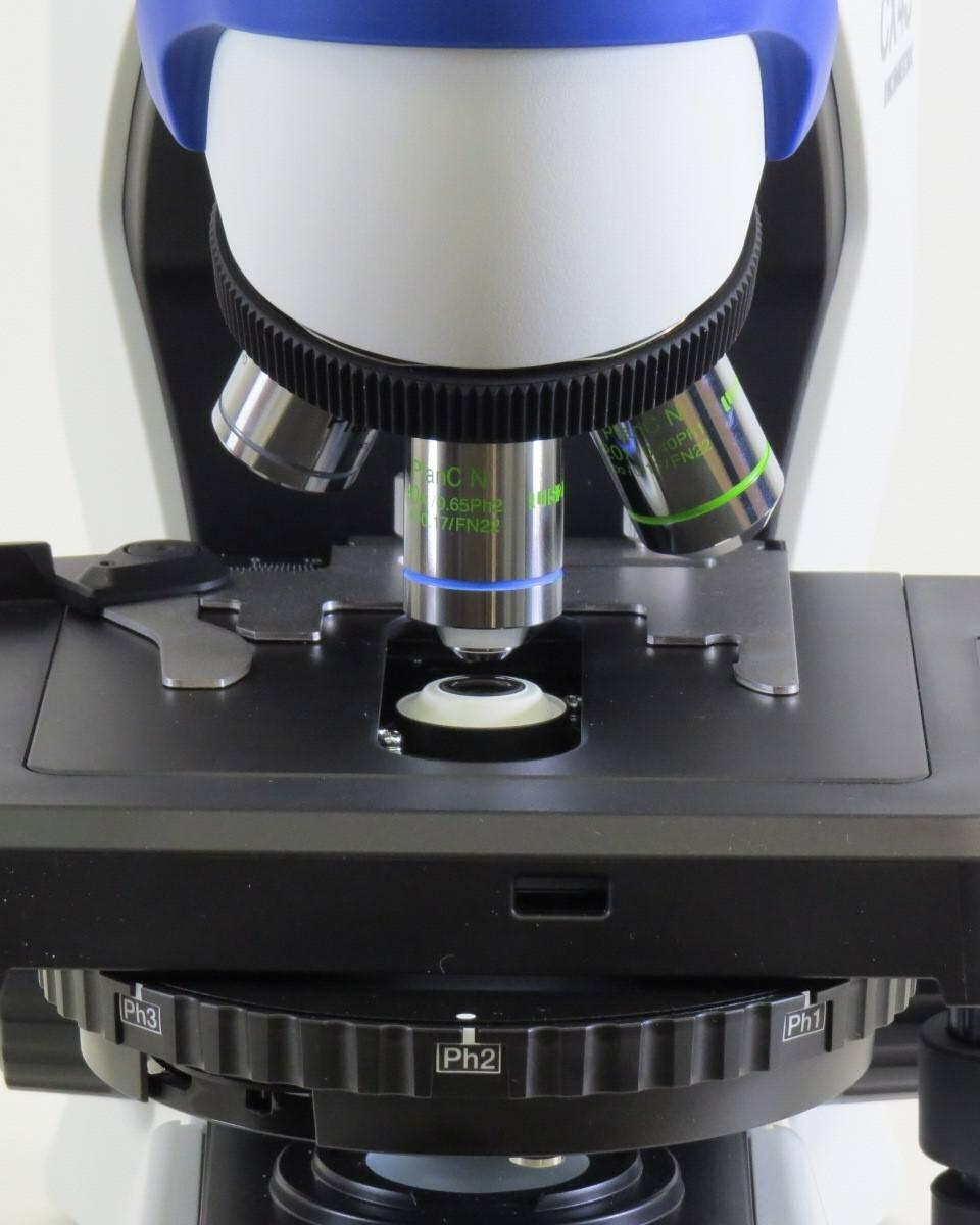 OPERATION NOTES Your microscope has a factory built-in multi-mode universal turret condenser.