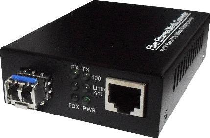 10/100M media converter, single mode duplex fiber,2 RJ-45 ports,