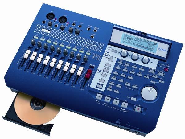 EasyStart D1200mkII Main Features No audio compression 16/24-bit recording available 16 channel, 4 bus digital mixer 12 track recorder, with 96 virtual tracks 4-track simultaneous recording Hi, Lo