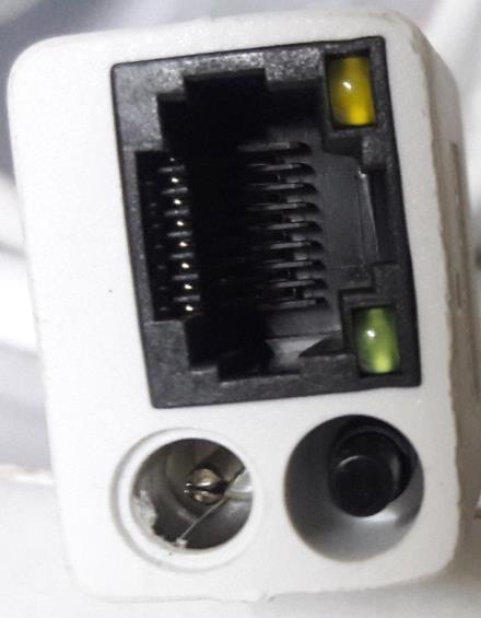 1. Power Adaptor slot Outdoor cameras Reset Button: 2. Reset button 3. LAN wire slot vi.