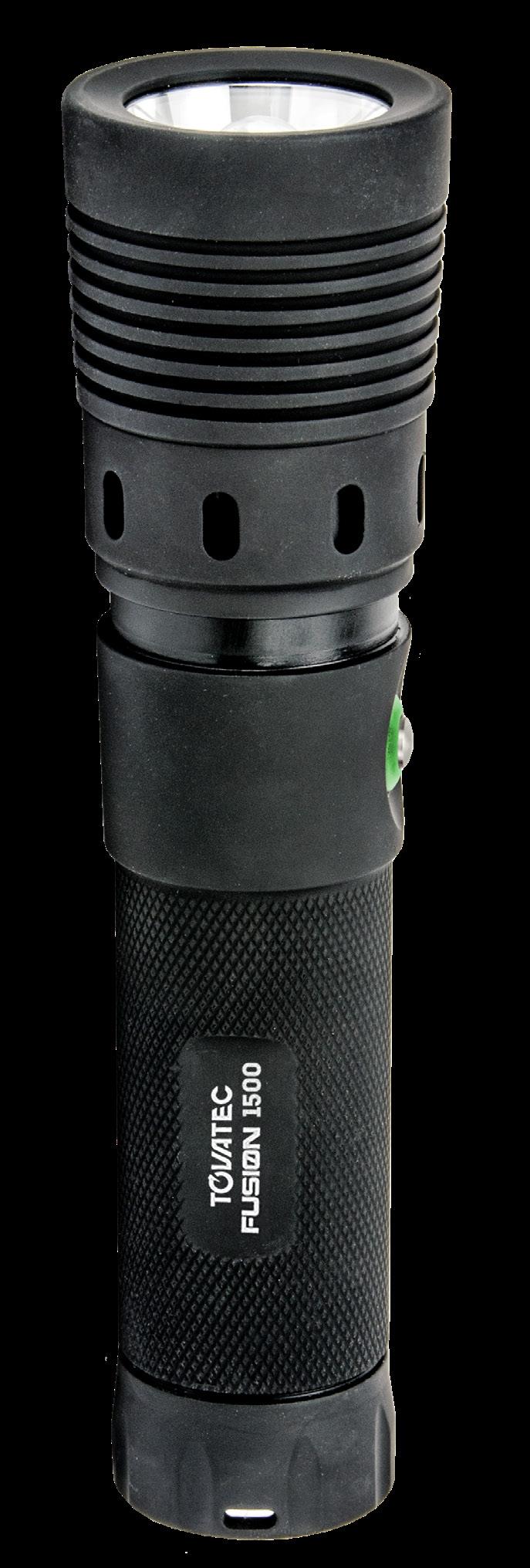 FUSION 1500 NEW LED VIDEO / FLASHLIGHT PART # FUS1500 FUSION 1500 The Fusion 1500 provides an amazing amount of light for any dive whether you are diving on a wreck, in a cave or just drifting along