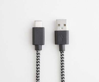 Never bother with figuring out which way is up again! This braided USB-C cable means no more messing around when plugging in your device.