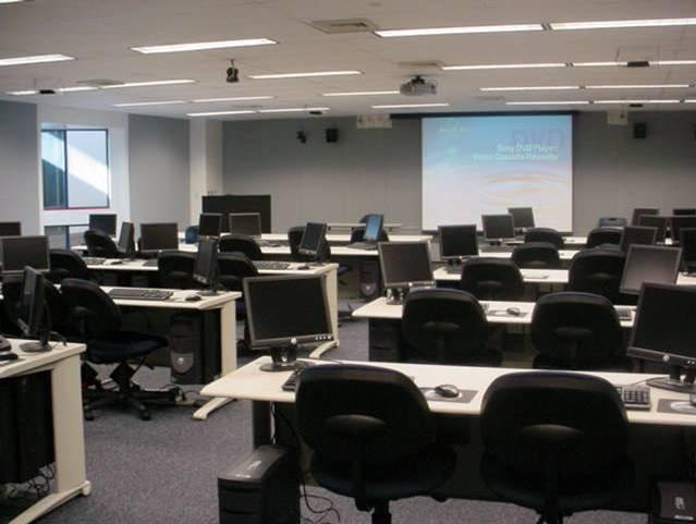 Distance Learning Initiatives Online orientation (2003) State of the art equipment upgrades in Interactive Television classrooms (2003-2004) 2004) Smart Classroom