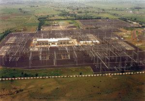 Building India s Transmission Grid 800 kv HVDC links for increasing Power Flow & Reactive Power Control - 3 Back to Back HVDC built by Alstom Grid - 2 Large HVDC each of 800 kv / 3000 MW under