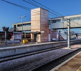The station now has fifteen platforms which are fed by a re-engineered track layout which has significantly reduced delays, increased capacity and has removed Reading as the major bottleneck on the
