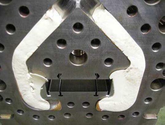 Fig. 14 Pressure distribution in the coextrusion die. Fig.