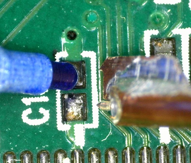 confirm good tip contact Clean up the solder bumps with