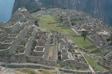 Application Example (1/2) 3D model of Machu Picchu