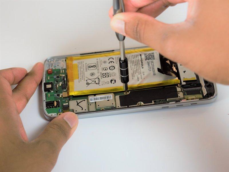 To reassemble your device, follow these