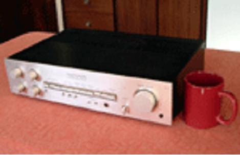 Whangarei Denon PMA-980R Black, 90W x 2 0.01% THD stereo integrated amplifier 1991-199?