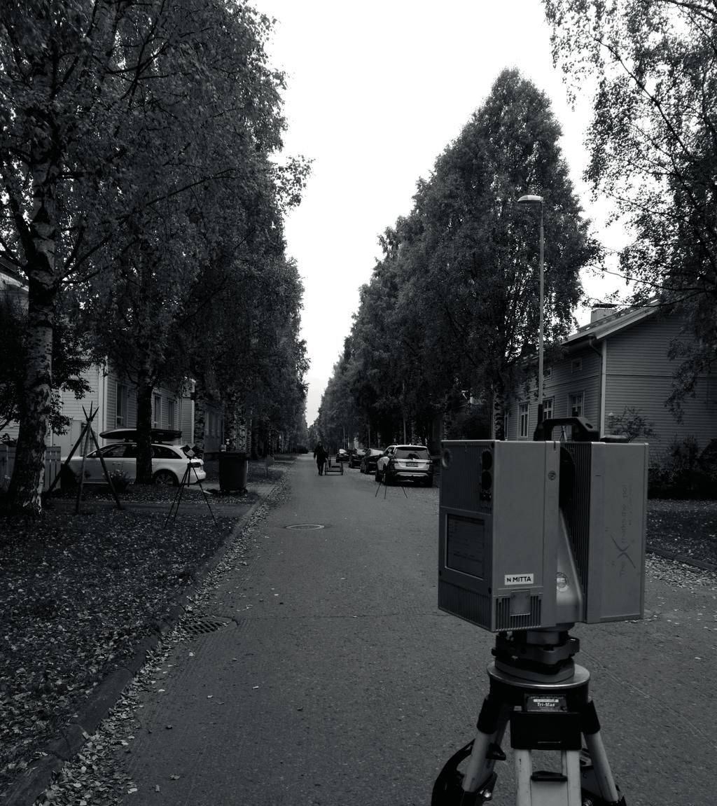 LASER SCANNER SURVEY as a method for documenting the townscape Laser scanning technology represents nowadays one of the most efàcient type of survey for measuring and documenting architecture and its