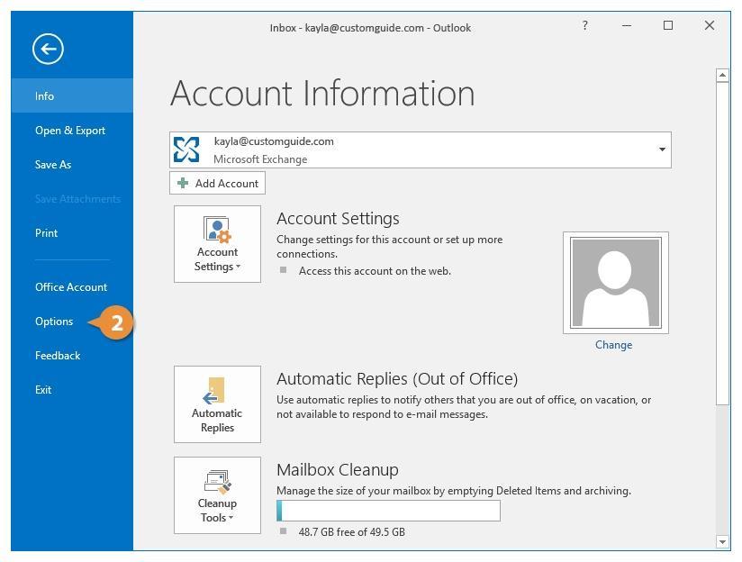 Email Settings Outlook's Mail Options screen is where you'll find a variety of