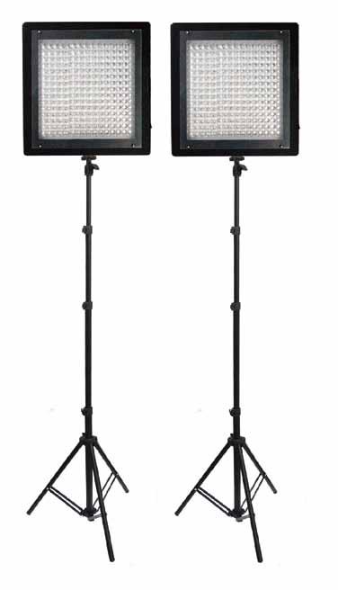 RPL 306 Studio Kit LED Studio Light Studio Light Number LED: 306 Colour temperature: 6.500K Lux in 1m distance: - 3.790 Lux without filter - 3.100 Lux with transparent filter - 2.