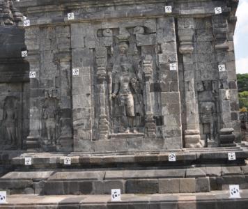 (a) (b) Figure 1 (a) Shrine no 72, Sewu Temple Complex and (b) Cangkuang Temple.