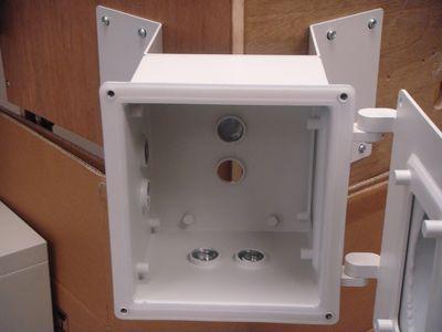 Junction Box Junction Box is a versatile IP 66 waterproof space for wiring and storing key components that should be kept