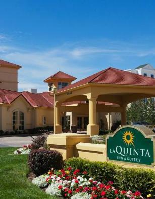 Like many hotels around the world, La Quinta was experiencing a fundamental change in guest behavior and wireless usage patterns.