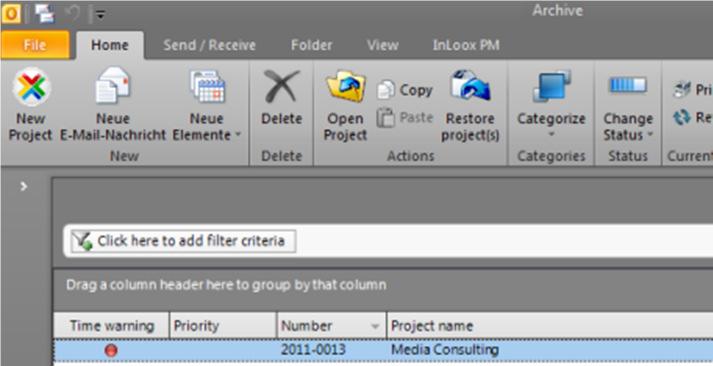 Work with the archive view 1. Click the InLoox PM tab on the Outlook Ribbon and then Time Tracking.