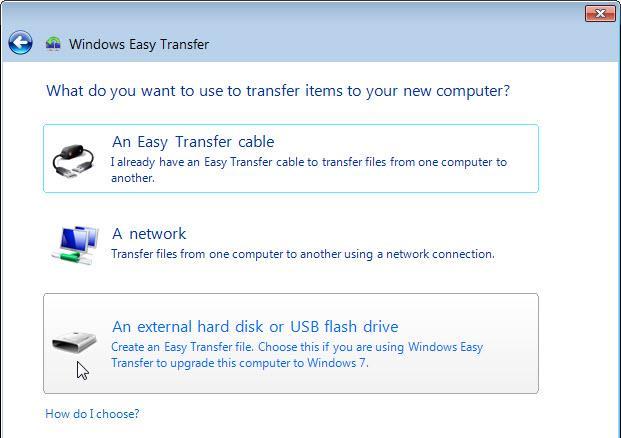 STEP 2: PREPARE THE FLASH DRIVE 1. Open the For Transferring folder. 2. Plug in your flash drive and open it. a. Create a folder on the USB flash drive and name it Transfer data files.
