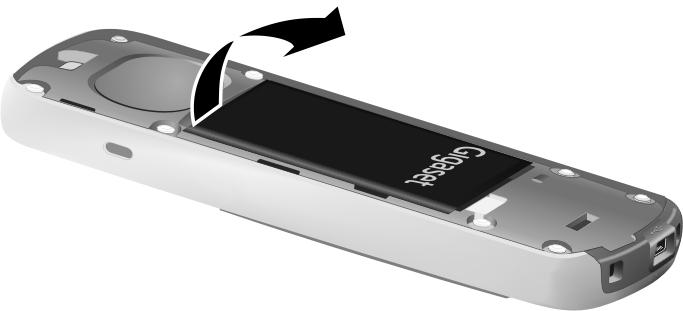 To change the battery, insert your fingernail into the notch in the casing and pull the battery upwards. Attaching the belt clip The handset has notches on each side to attach the belt clip.