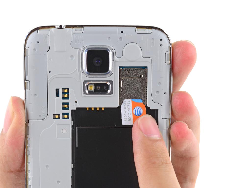 Step 3 microsd Card Using a fingertip, pull the microsd card straight down out of its slot.