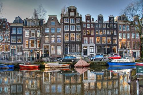 Amsterdam 25 June (12pm-6pm): Policy-Rule based Data Management 26 June