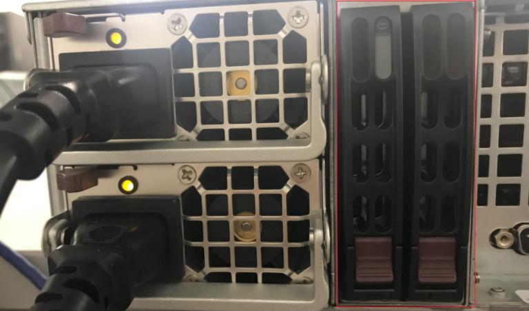 If it is a 40TB UDP Appliance Expansion Shelf connected to a UDP Appliance 8300, plug the 2TB SSD (which is shipped together with the Appliance Expansion Shelf) into the empty SATA slot at the rear