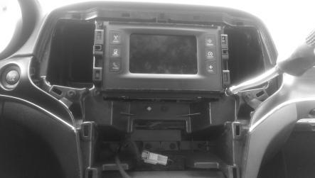 INSTALLATION DAMAGE TO THE VEHICLE RADIO HEAD UNIT IS EXPRESSLY NOT COVERED UNDER THE PRODUCT WARRANTY.