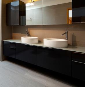 Vanity tops: styles for any bathroom decor Choosing a vanity top for your bathroom remodeling exemplifies the old saying, The sky s the limit.