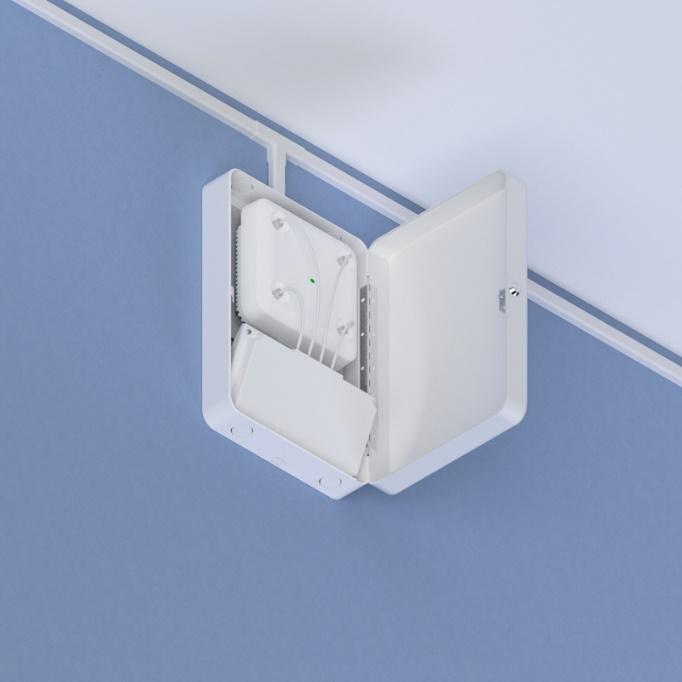 Model 1015-00 Model 1016-00 Wall mount lock box to physically