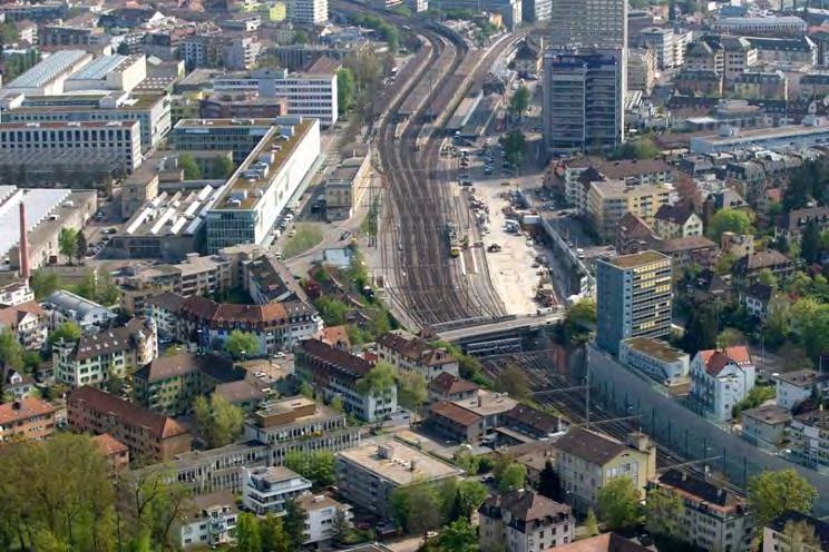 Zurich Cross - City Link, Section 4 Bahnhof Oerlikon vor dem