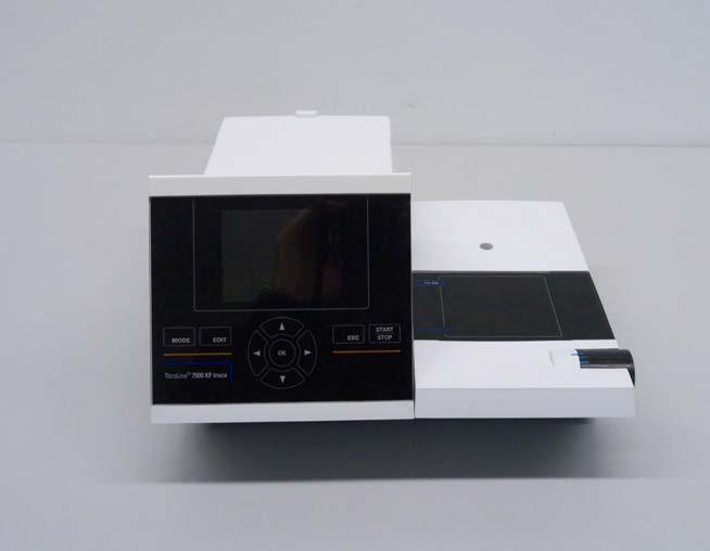 66 2.3 Installation with magnetic stirrer TM 235 (module 1 and 3) The titrator TitroLine 7500 KF trace can be mounted on any desired plain basis.