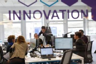 LOCAL INNOVATION ECOSYSTEMS In all its countries of operation, Thales seeks to build partnerships within innovation ecosystems, with academic institutions, design centres and high-tech firms for