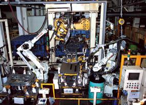 All Z Robots can be used with a Kawasaki 7th axis traversing unit, allowing for a