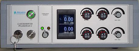 The temperature controller is compatible with standard thermistors. The front panel offers a very easy operation with current adjustment potentiometer and information display for each channel.