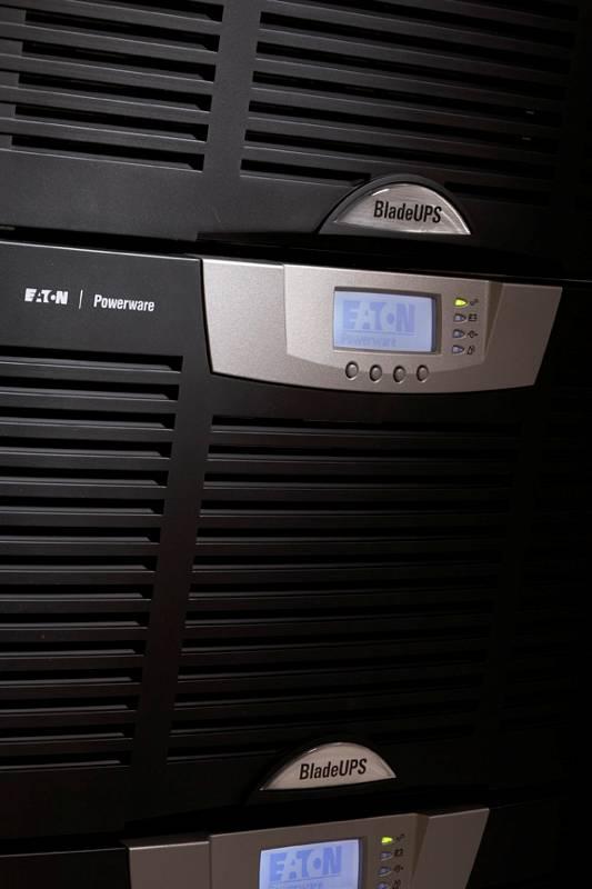 Powerware BladeUPS Efficiency: 12kW to 60kW with >97% efficiency will help reduce power and cooling requirements. Flexibility: Ability to flex the power system to meet changing business requirements.
