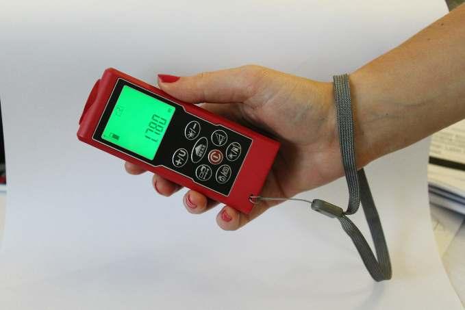 DLMT70 LASER MEASURE TOOL Fast, accurate and simple to use, the new Datum DLMT70 is a small hand held Laser