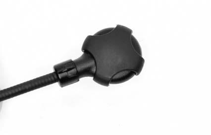 fin The microphone cap helps you to cut down incoming microphone wind noise by protecting the microphone from