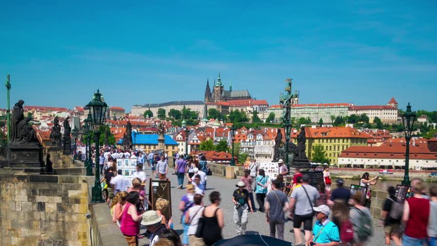 City : Prague Month : June Average Max Temp : 21.