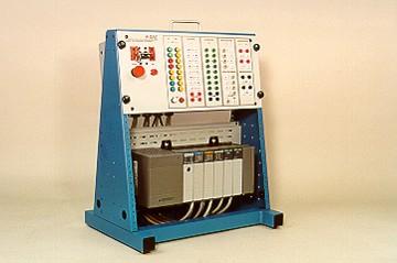 464E PLC Trainer, Extended GENERAL DESCRIPTION A multi-use training platform allowing for instruction related to the programming and use of industrial PLCs.