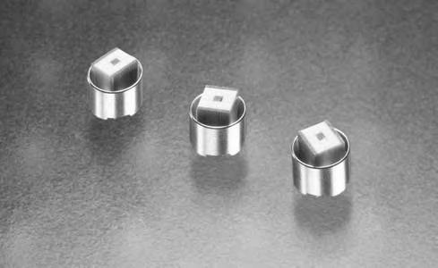 STAX Coax Connectors Product Facts Low cost, low height and high performance Low insertion loss 0 to 0.5 db from 0 to 6 GHz VSWR < 1.