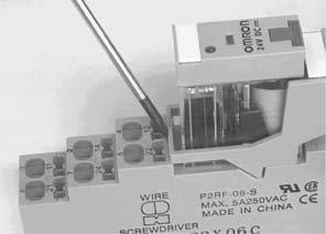 Applicable Screwdriver (Example) VESSEL No.9900 ( ) 2.5 75 Applicable Wires You can use either solid wires or stranded wires. Applicable wire size: 0.2 to 1.