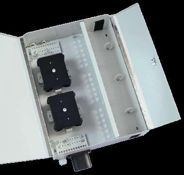 www.leoni-ftth.com Termination Boxes 109 TBP P7 Splice/Patch Management P7 Box-patch system with two lockable swivel covers. Different lock combinations provide option of separate user authorisations.