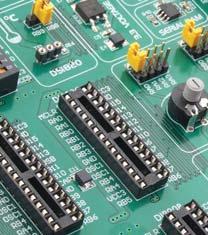 There are three sockets DIP28A, DIP28B and DIP28C for microcontrollers in DIP28 package, and two sockets DIP20A and DIP20B for microcontrollers in DIP20 package.