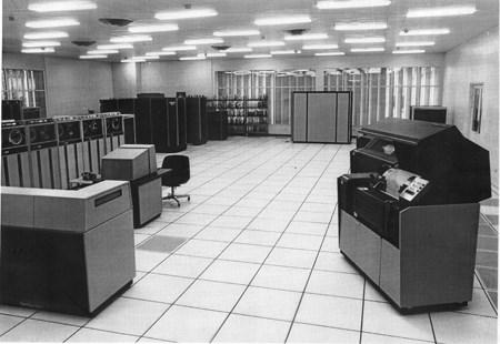 The scalar era CDC 7600 1976-1987 Small central memory