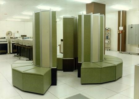 The first disruption: vectorization CRAY 1S 1982-1990 64 bits words 1 proc
