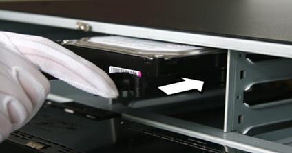 Figure 2-14 Insert HDD to the Slot Step 5 Repeat the above steps
