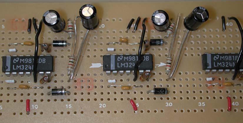 kohm resistors. The five 100 µf capacitors were also installed.